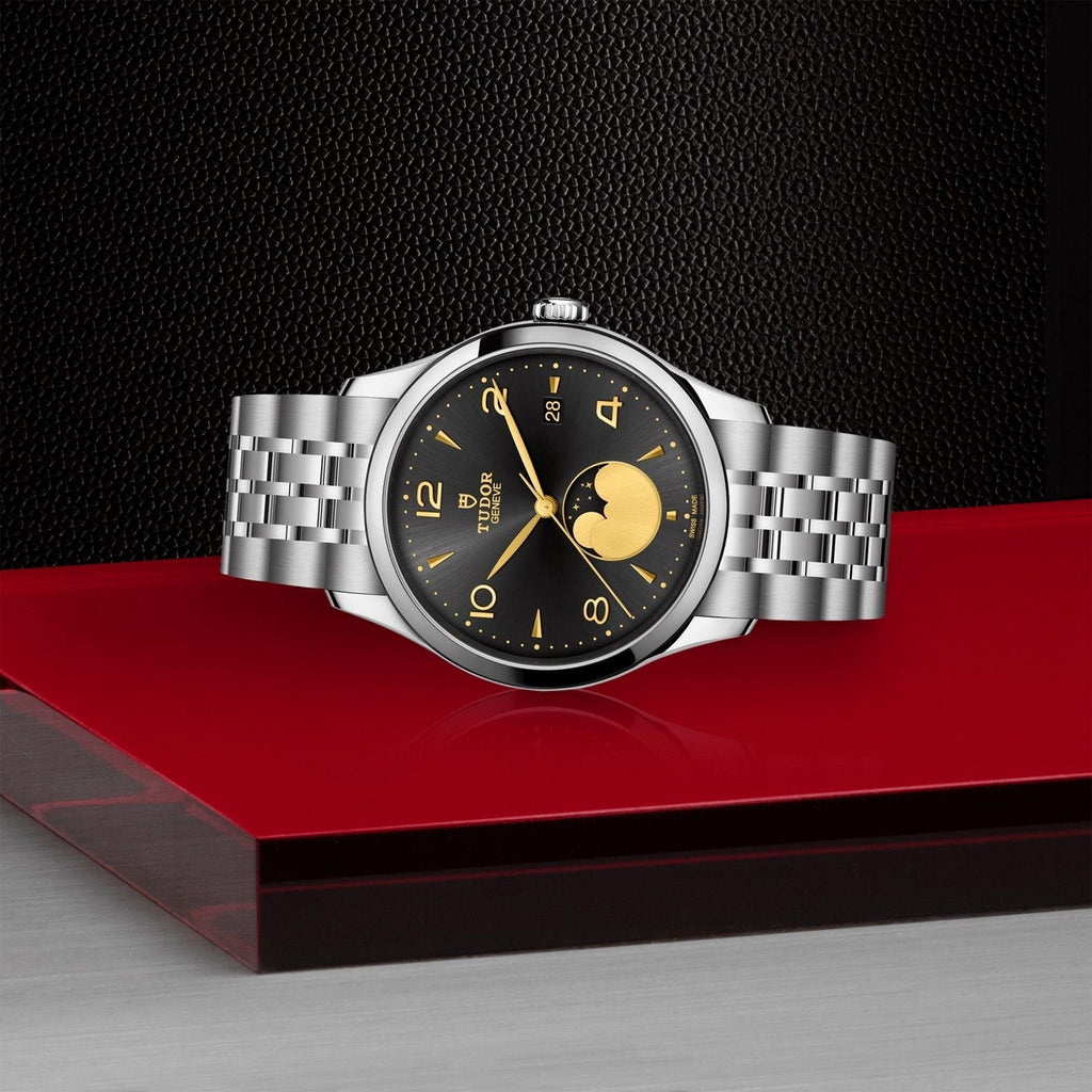 TUDOR 1926 Luna M91560-0003
